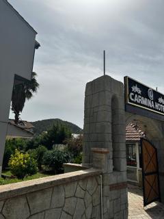 Carmina Hotel - Ovacik - 9