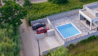 Seaside family friendly house with a swimming pool Privlaka, Zadar - 23159 - Privlaka - 1