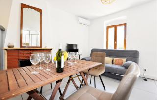 Nice Home In Bizanet With Kitchen - 3