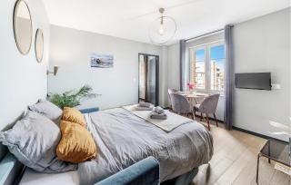 Beautiful Apartment In Saint-Malo - Saint Malo - 3