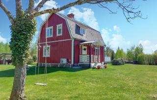 Gorgeous Home In Lönsboda With Wifi - Lönsboda - 2