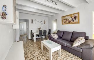 2 Bedroom Nice Apartment In Puerto Real - Puerto Real - 9