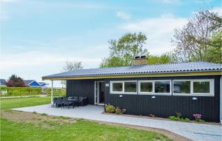 Amazing Home In Køge With Kitchen - Strøby Egede - 1