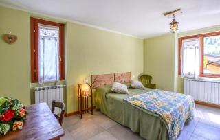 Awesome Apartment In Pezzoro - Tavernole sul Mella - 8