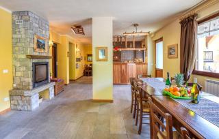 Awesome Apartment In Pezzoro - Tavernole sul Mella - 5