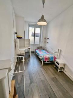 Superbe Chambre - Centre & Equipée avec Wifi - Grenoble - 2
