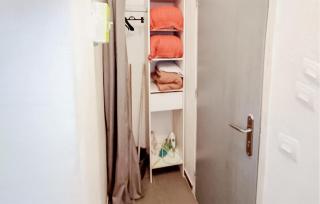 1 Bedroom Cozy Apartment In Montreuil - 5