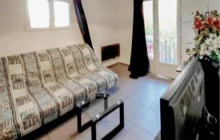 1 Bedroom Cozy Apartment In Montreuil - 7