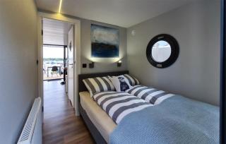 Cozy Ship In Ophoven With Lake View - 1