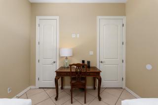 Beautiful 2 Bed 2 bath 1st Floor condo by beach with Pool - South Padre Island - 1