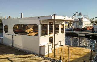 Cozy Ship In Ophoven With Lake View - 0