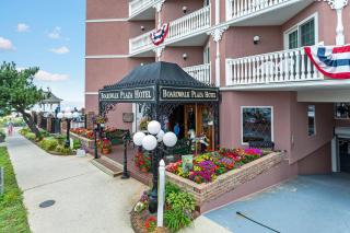 Boardwalk Plaza Hotel - Rehoboth Beach - 8