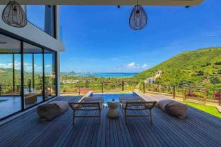 “Above The Coconuts - Villa Ros” Kuta Central - Kuta Lombok - 9