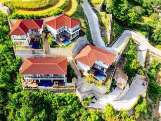 “Above The Coconuts - Villa Ros” Kuta Central - Kuta Lombok - 3