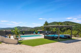 Villa VERONICA with CINEMA PROJECTOR by the HEATED POOL and JACUZZI - Šibenik - 7