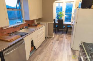 Bright vintage Apt in the heart of Seattle - 6