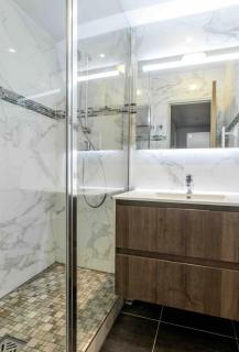 Entire apartment - Courbevoie - 4