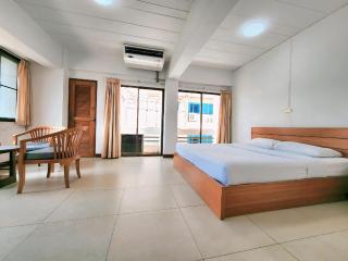 Siam Palace Hotel - 8