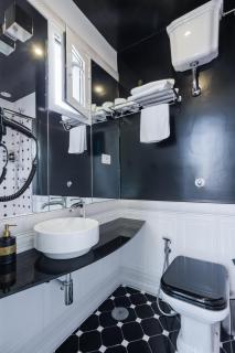 Weaver Suites By Dimorra - 8