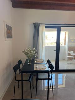 Moderno apartamento frente al mar en una de las mejores zonas de la Santa en Lanzarote - La Santa - 8
