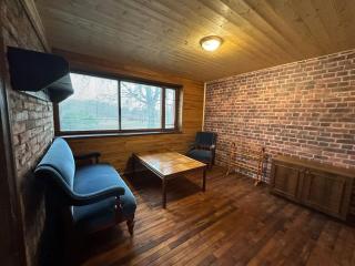 Pilgrims rest - - 1
