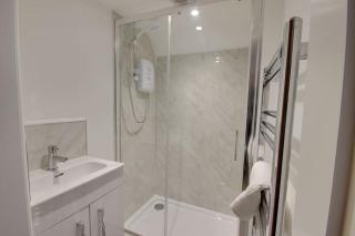 One Norwood - Grade 2 Listed, Central 3 Bed - 2