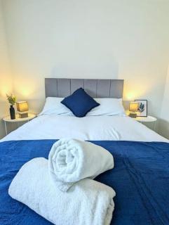 3-Bed, Sleeps 6, 3 Bath, Parking, WiFi - Watton - 3