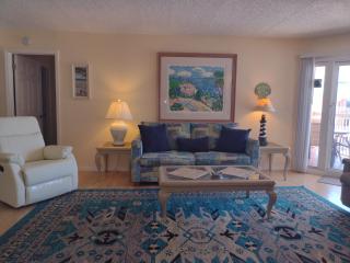 Tropical Beachfront Penthouse-Beach Cottages II - 7