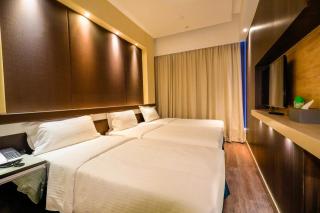 Epoch Hotel - 7
