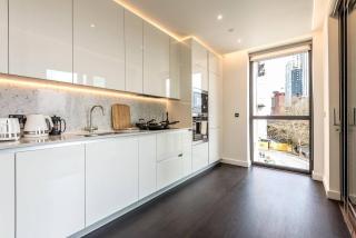 Thornes House Apartments - London - 6