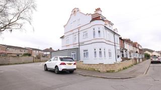 Flat 2 - 24 Cliff Road - Cromer - 2