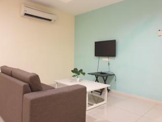 Marina Island Seaview Homestay - Lumut - 1