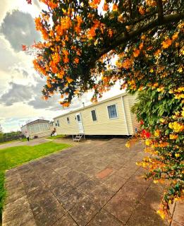 8 Berth Static Caravan - Patrington - 8
