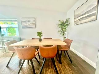 Spacious Convenient 2/2, Perfect for Groups in WPB - West Palm Beach - 6