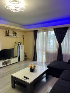 Kalinderu ADET ,lângă pârtie - Buşteni - 5