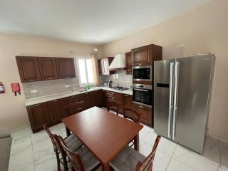 Mellieha 2 BDR Apartment Large Terrace & BBQ Area - Mellieħa - 4