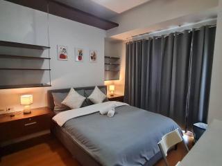 Big 2BR near Burgos Circle, Highstreet, St Lukes - B Parklane T1 - 7