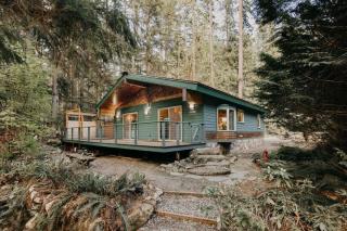 60GS - Pets OK - Soaker Tub - Deck cabin - Glacier - 0