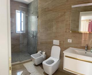 Seaview Penthouse - Vlorë - 1
