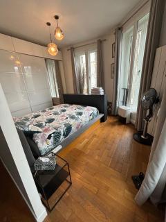 Modern cozy flat in the Marais Parking - París - 1