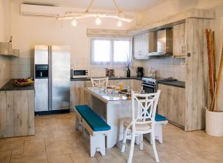 Summer House Collection - A Secluded Getaway - 5