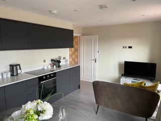 Central Modern Flat - York - 0