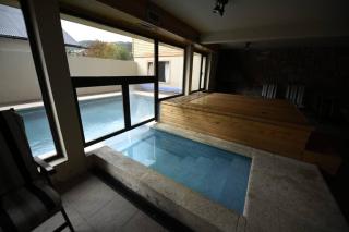 Departamento con pileta en el centro de SMA Para 3 personas - 0