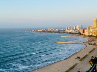 Playa Cartagena Oceanfront Apartments Palmetto Eliptic - 4