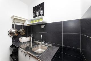 Olive Garden House - 5 min beach, near center - Supetar (San Pietro di Brazza) - 1