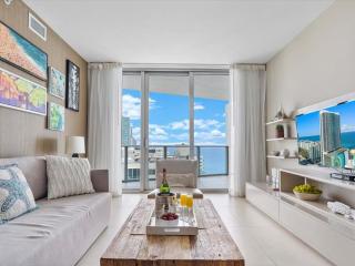 Beachside Contemporary Residence in Lyfe - Hollywood - 6