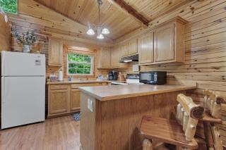 Nature's View Retreat Serenity and Splendor - 7