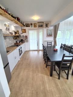 Retreat House Herneacova - 2