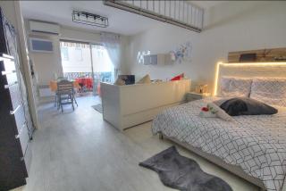 Studio tout confort, parking privé, terrasse et plage - Antibes - 0
