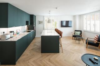 2Bed 2Bath Stunning Shoreditch Apartment - London - 9